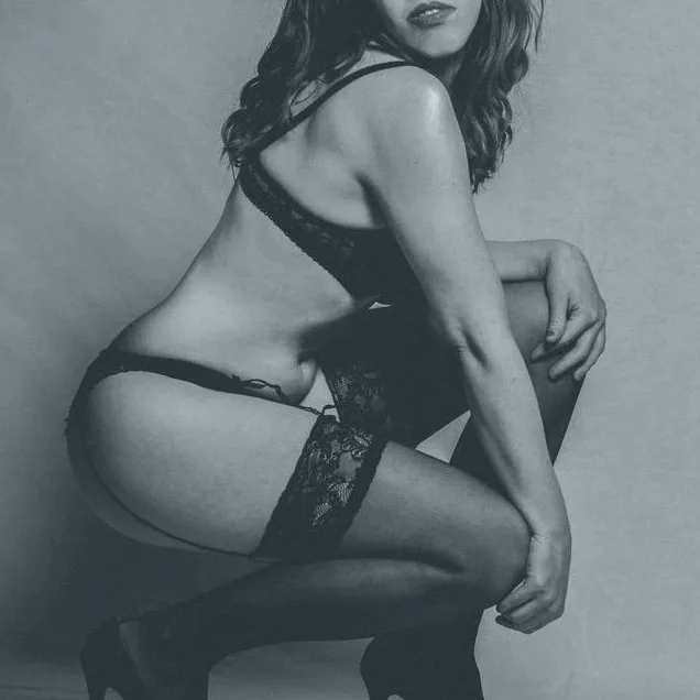 Mariam, 30