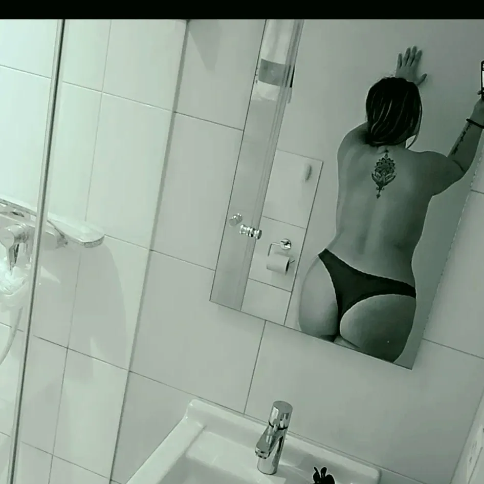 Ola, 28
