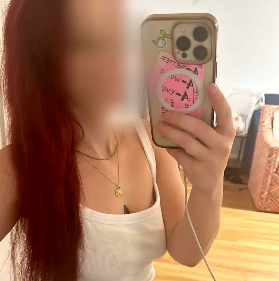 Skye, 28