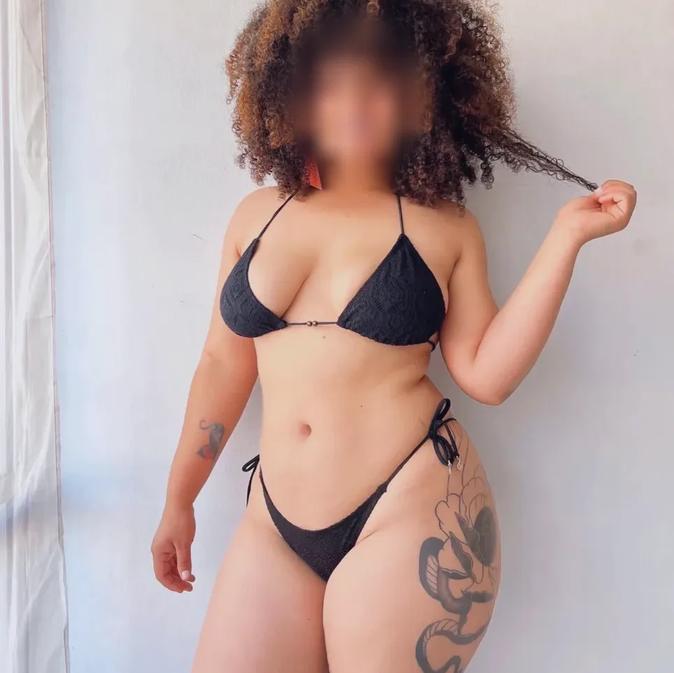 Tiana, 30